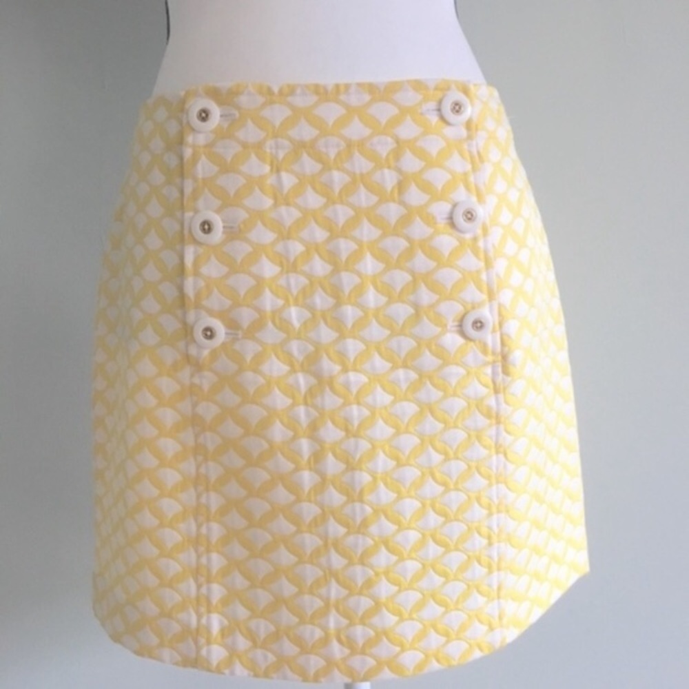 Vineyard Vines yellow mini skirt